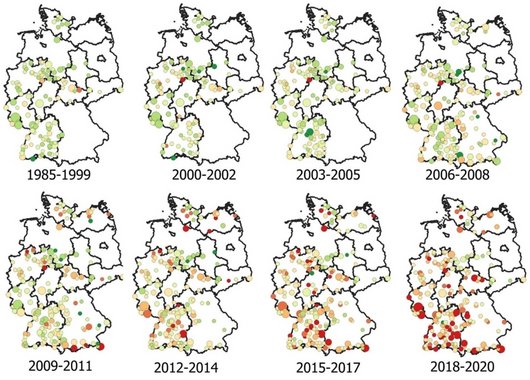 Auf der Abbildung sind auf verschiedenen Deutschlandkarten die Veränderung des Eschenzustandes in der Waldzustandserhebung im Laufe der letzten Jahrzehnte abgebildet. Abbildung: S. Fuchs 